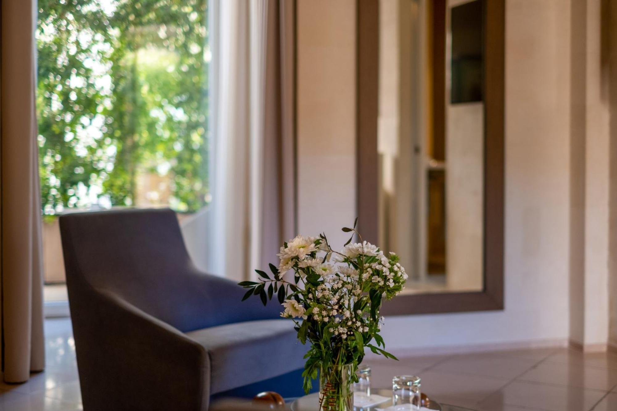 La Fiermontina Luxury Home Hotel เลชเช ภายนอก รูปภาพ