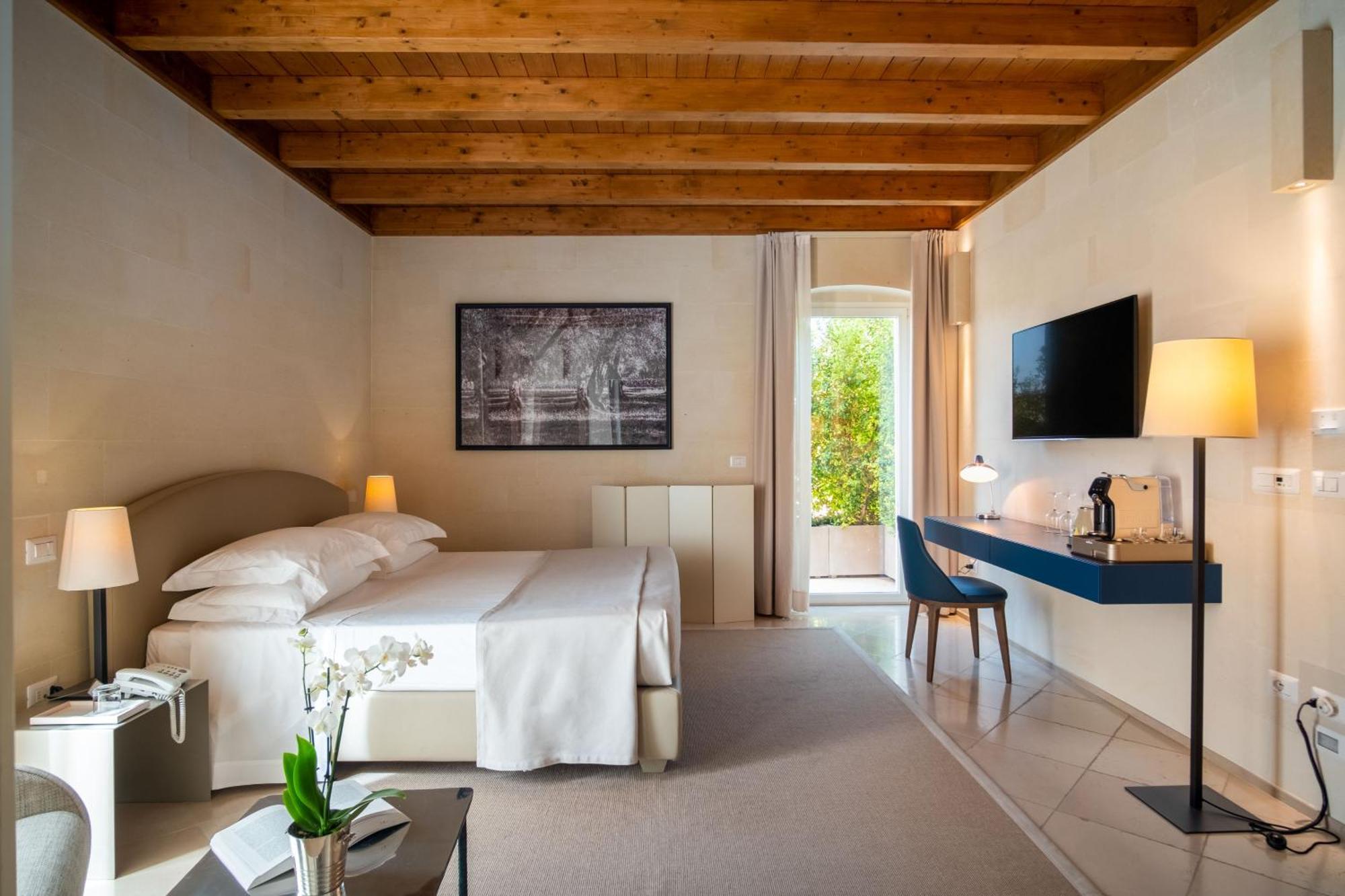La Fiermontina Luxury Home Hotel เลชเช ภายนอก รูปภาพ